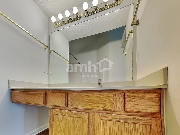 5805 Brookshadow Dr — Photo 14