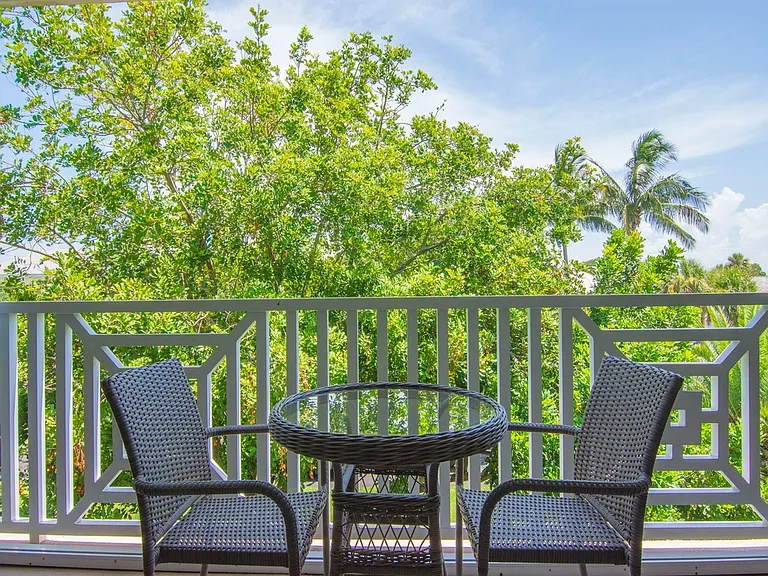 3555 Ocean Dr #203 — Photo 11
