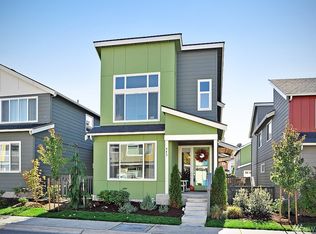 953 SW 96th Pl, Seattle, WA 98106