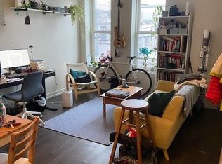 1496 Queen St W #201, Toronto, ON M6K1M4