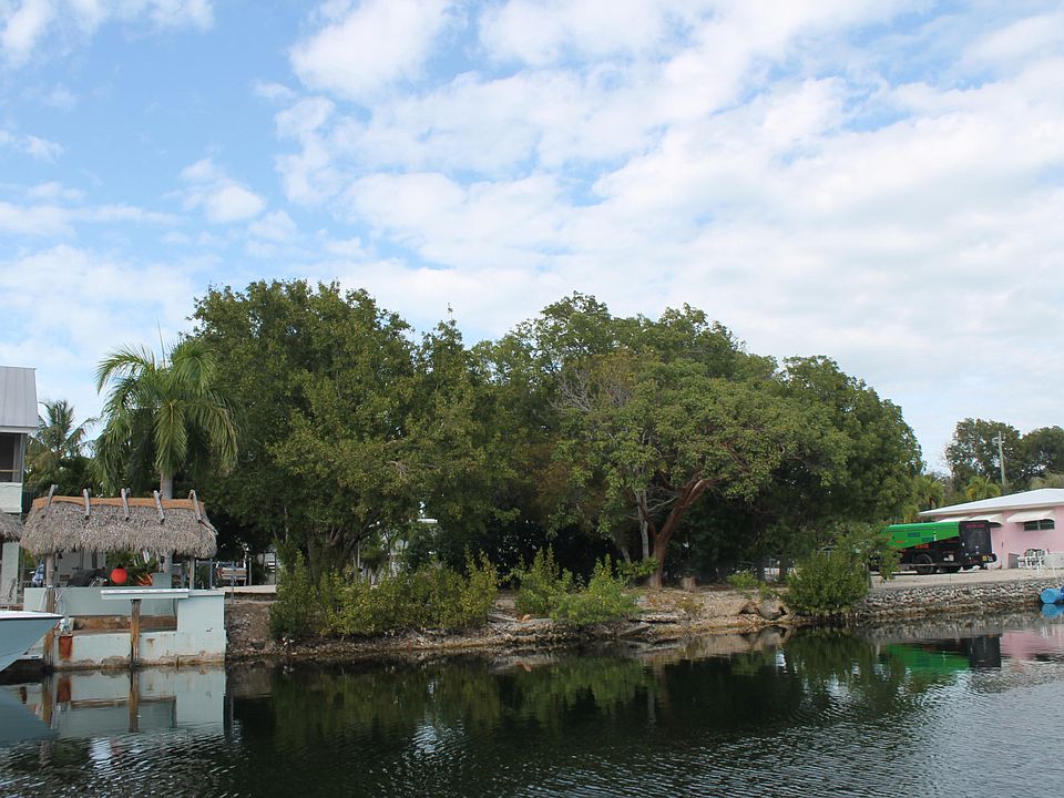 1st image of 11 Mockingbird Rd