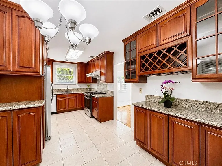 2845 Sheffield Rd — Photo 8