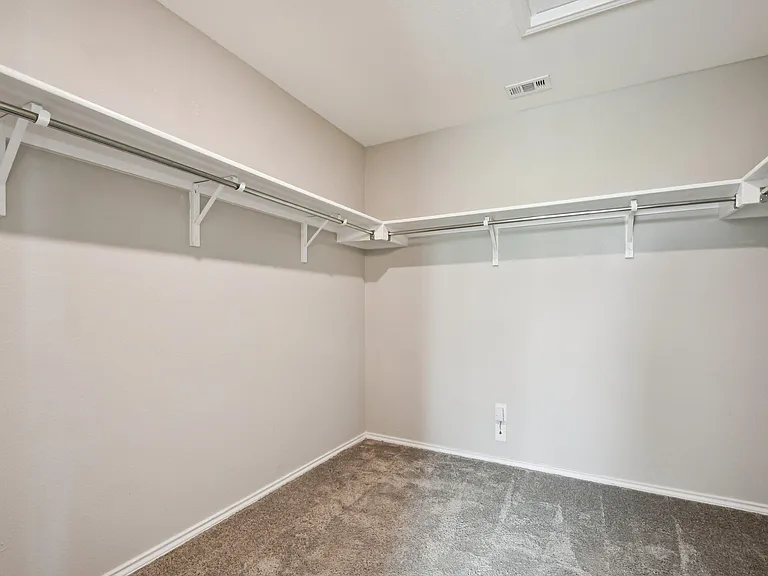 19219 Zachary Taylor St — Photo 37