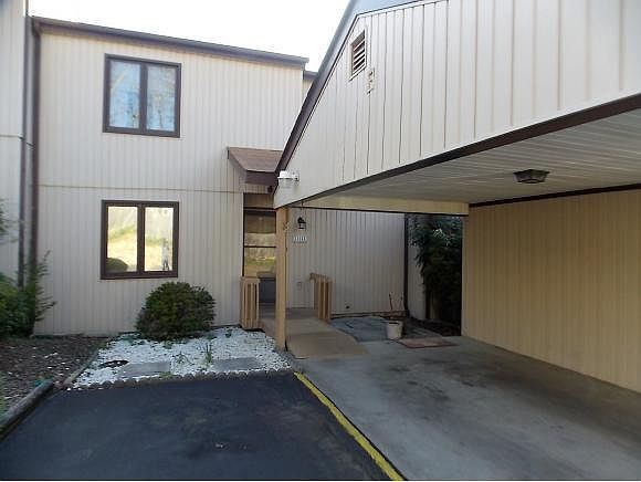 1st image of 114 Pebble Dr Unit 114