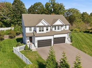 1093 Washington St #1093, Holliston, MA 01746
