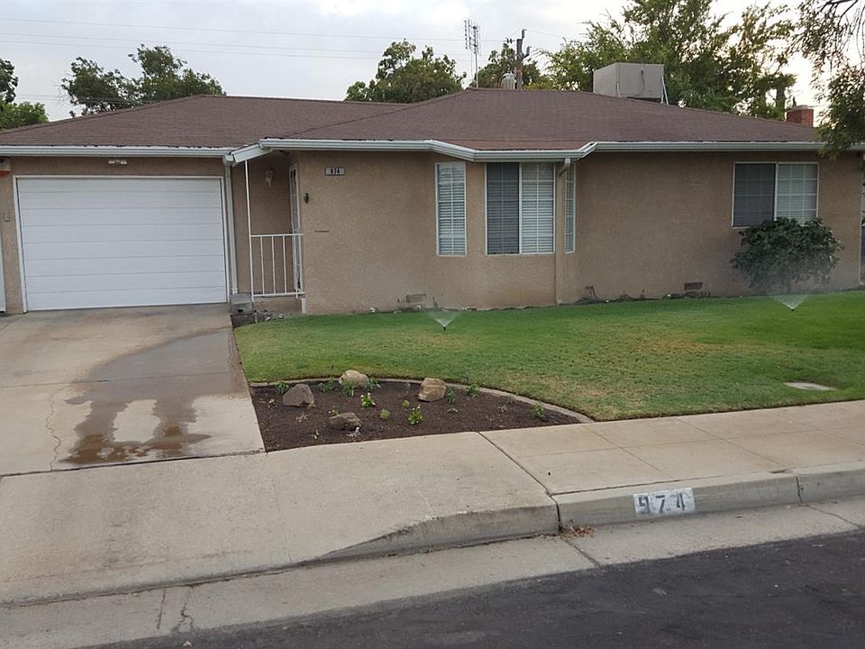 2nd image of 974 W Alamos Ave