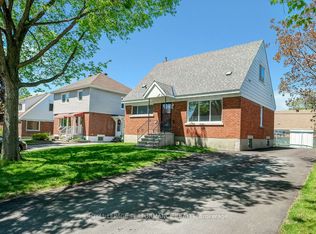 535 Dunbrack St, Ottawa, ON K1K 1J4
