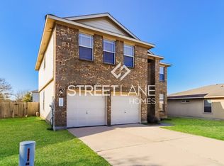 1002 Bakers Cv, Hutto, TX 78634