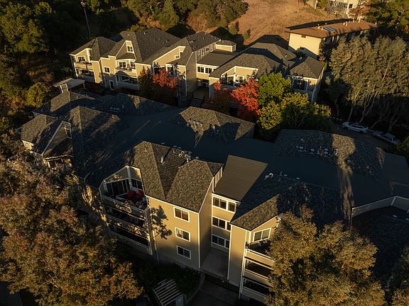 Deer Park Apartments