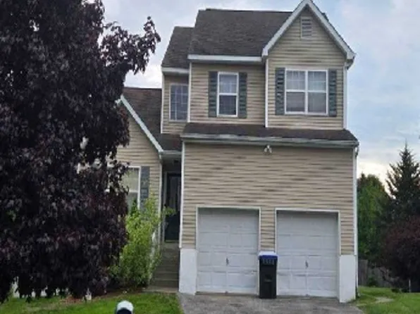 46 Alexander Dr, Washingtonville, NY 10992