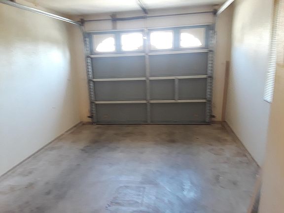 5th image of 2250 Scarborough Dr APT 45