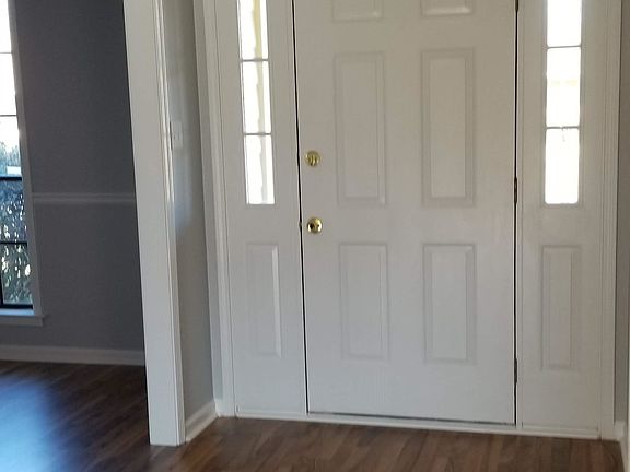 2nd image of 532 Deerfield Dr