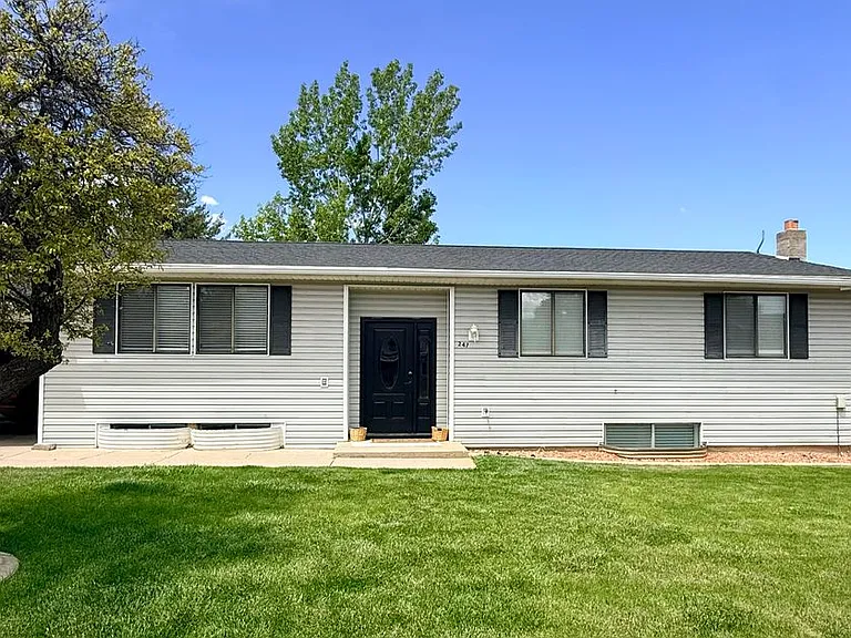 247 N Cove Dr — Photo 29