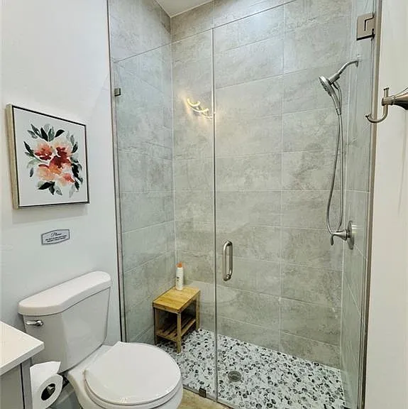 2479 Shadowlawn Dr — Photo 22