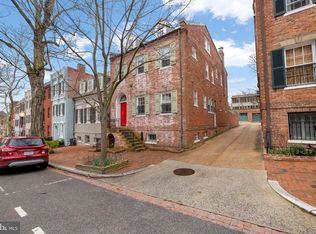 1554 34th St NW, Washington, DC 20007