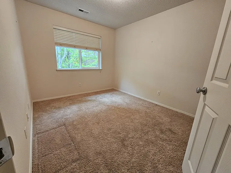 6261 SW 208th Ter — Photo 10