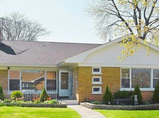 6622 N Christiana Ave, Lincolnwood, IL 60712