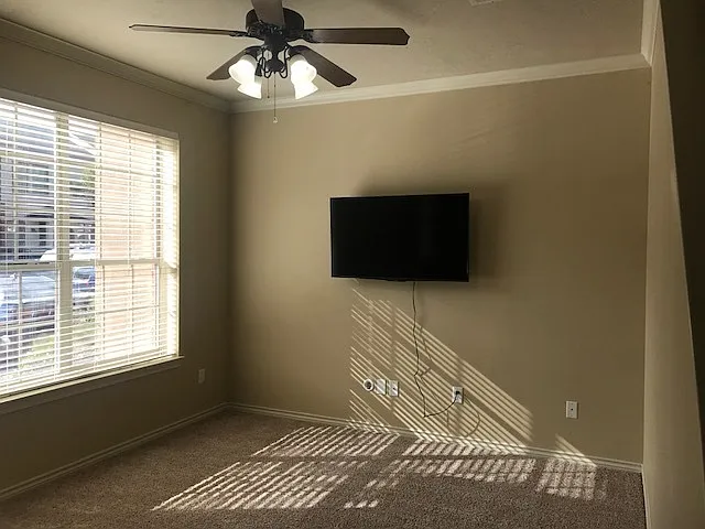Short Term Lease - College Station - 3 Bedroom / 3 Bath- 2 Story Condo Off University Dr. E. — Photo 3