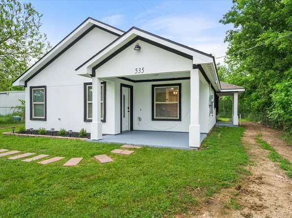 535 S Belknap St, Mexia, TX 76667