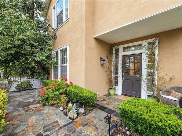 12 Paseo Vecino, Rancho Santa Margarita, CA 92688