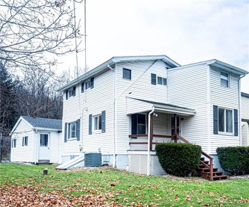 104 E Main St, Renfrew, PA, 16053