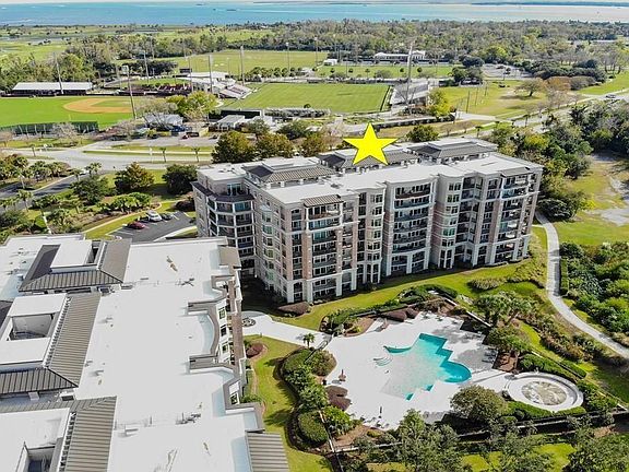 3rd image of 224 S Plaza Ct #110