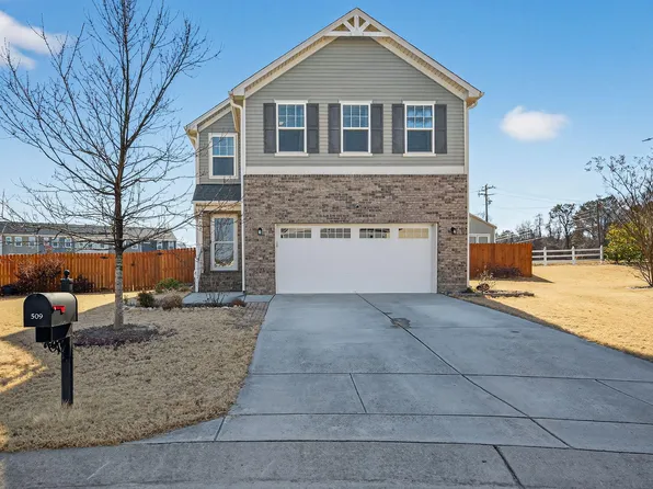 509 Houndstooth Ln, Wendell, NC 27591