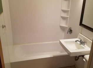 1112 S Broadway St, Spring Valley, MN 55975