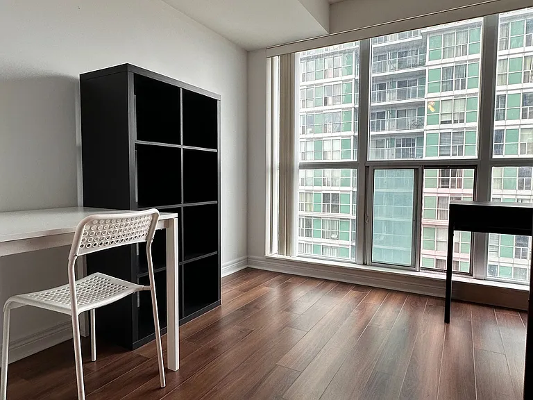 50 Town Centre Ct #1707 — Photo 11