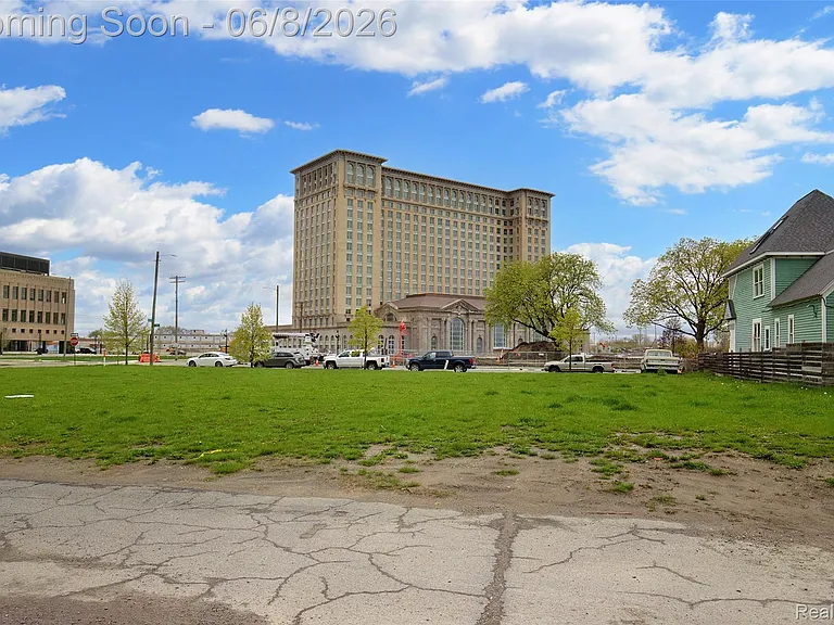 2223 Wabash St — Photo 29