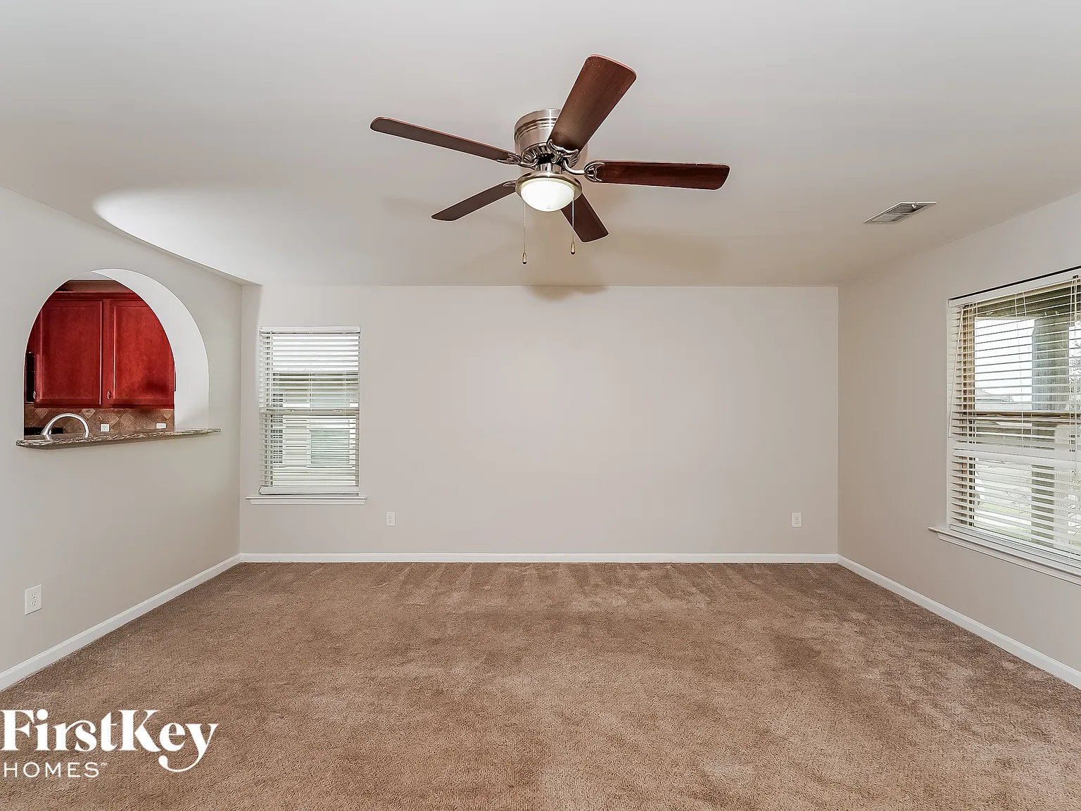 4 bed, 3.0 bath, 2079 sqft, $1,625 — Photo 3