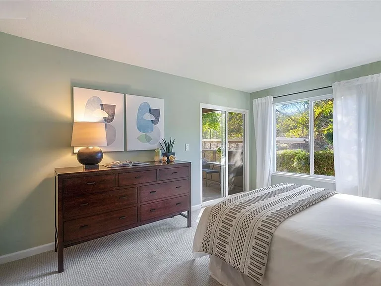 760 Canyon Oaks Dr #D — Photo 19