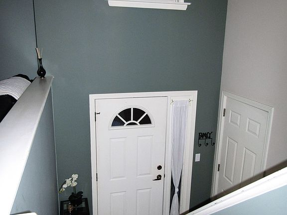 4th image of 1253 Scott Creek Dr NE