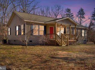 21112 Green Bay Rd, Beaverdam, VA 23015