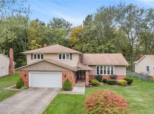 5042 Cheswick Dr, Solon, OH 44139