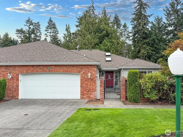 290 Foursome Drive, Sequim, WA 98382