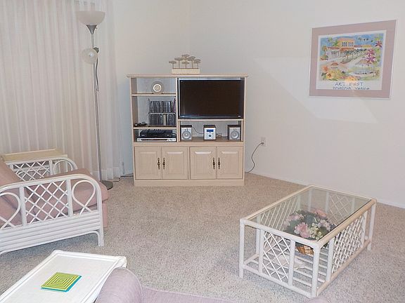 3rd image of 1211 Capri Isles Blvd APT 35