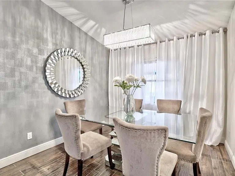 8209 Wellsmere Cir — Photo 17