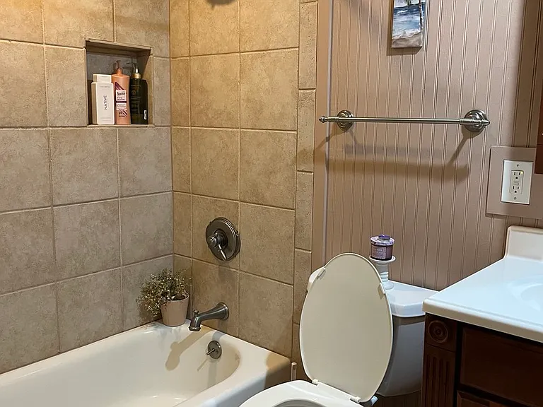 210 Pinehurst Ln — Photo 29