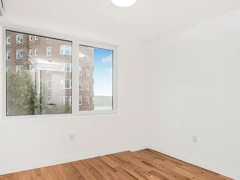 217 Cabrini Blvd #5B — Photo 8