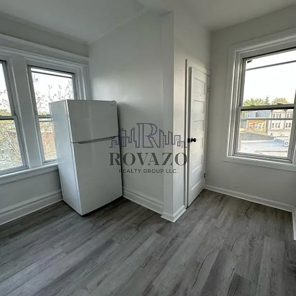 754 S 19th St #3 — Photo 3