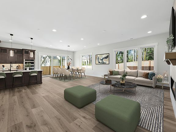 Spacious and bright great room virtual staging