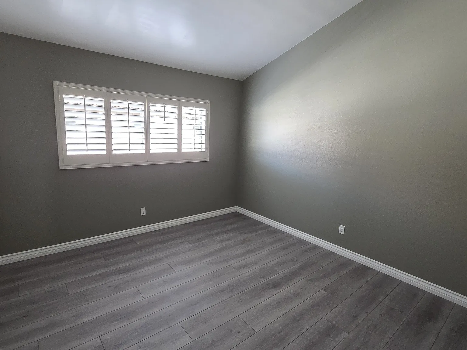 Ramona Dr, Thousand Oaks — Photo 1