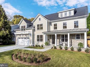 5528 Trent St, Chevy Chase, MD 20815