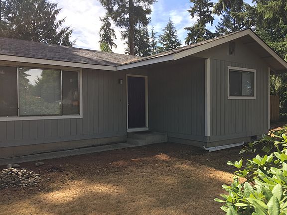 2nd image of 17324 13th Ave E