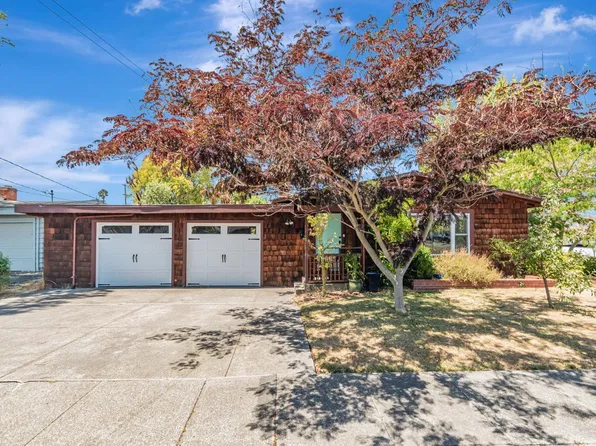 1217 Kathy Street, Santa Rosa, CA 95405