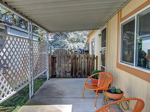 5th image of 215 Tolman Creek Rd Space 6