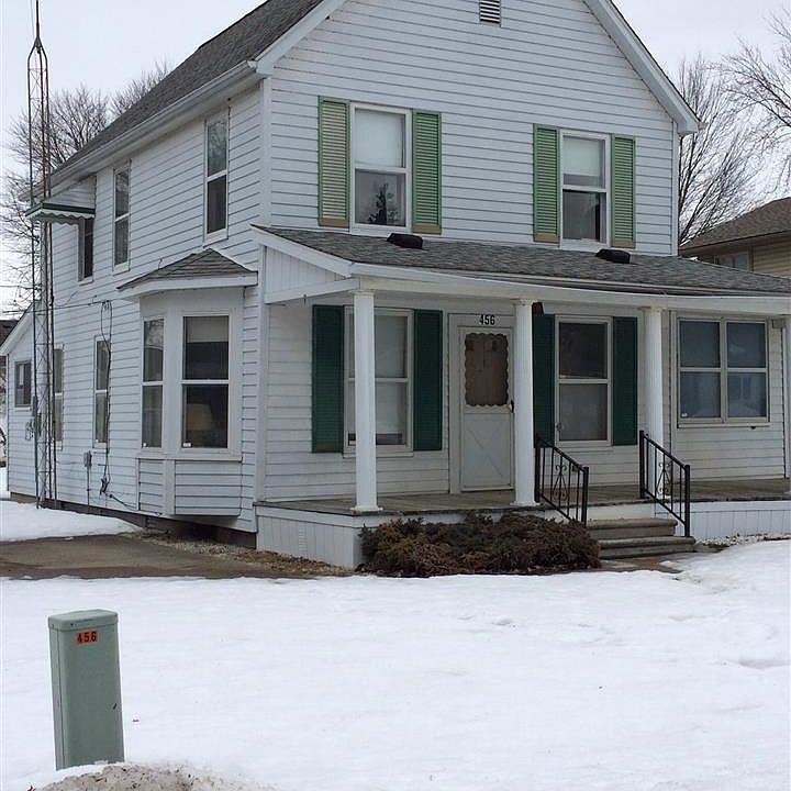 2nd image of 456 Little Ave