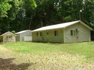 2094 Mead Rd, Oscoda, MI 48750