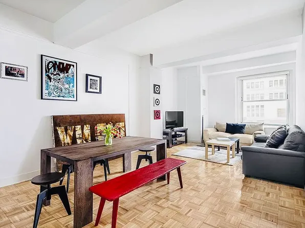 88 Greenwich St APT 325, New York, NY 10006